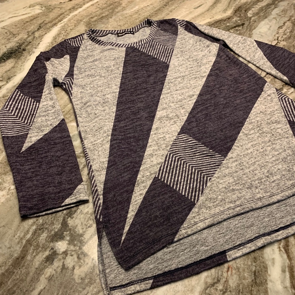 David Cline purple/grey diagonal stripe tunic Size M